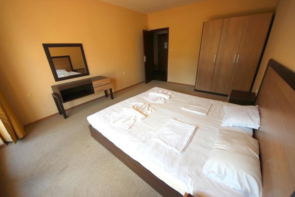 Menada Villa Bonita Apartments Sunny Beach Oda fotoğraf
