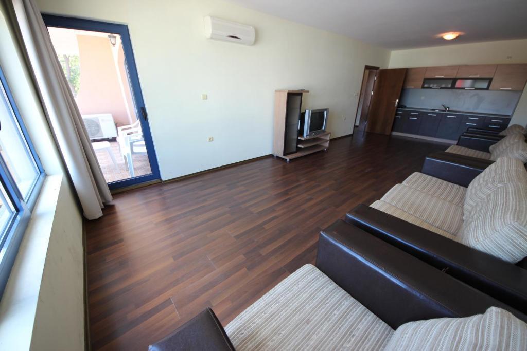 Menada Villa Bonita Apartments Sunny Beach Oda fotoğraf