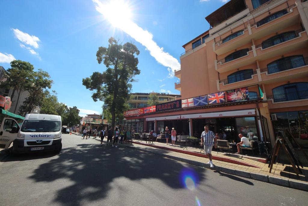 Menada Villa Bonita Apartments Sunny Beach Dış mekan fotoğraf
