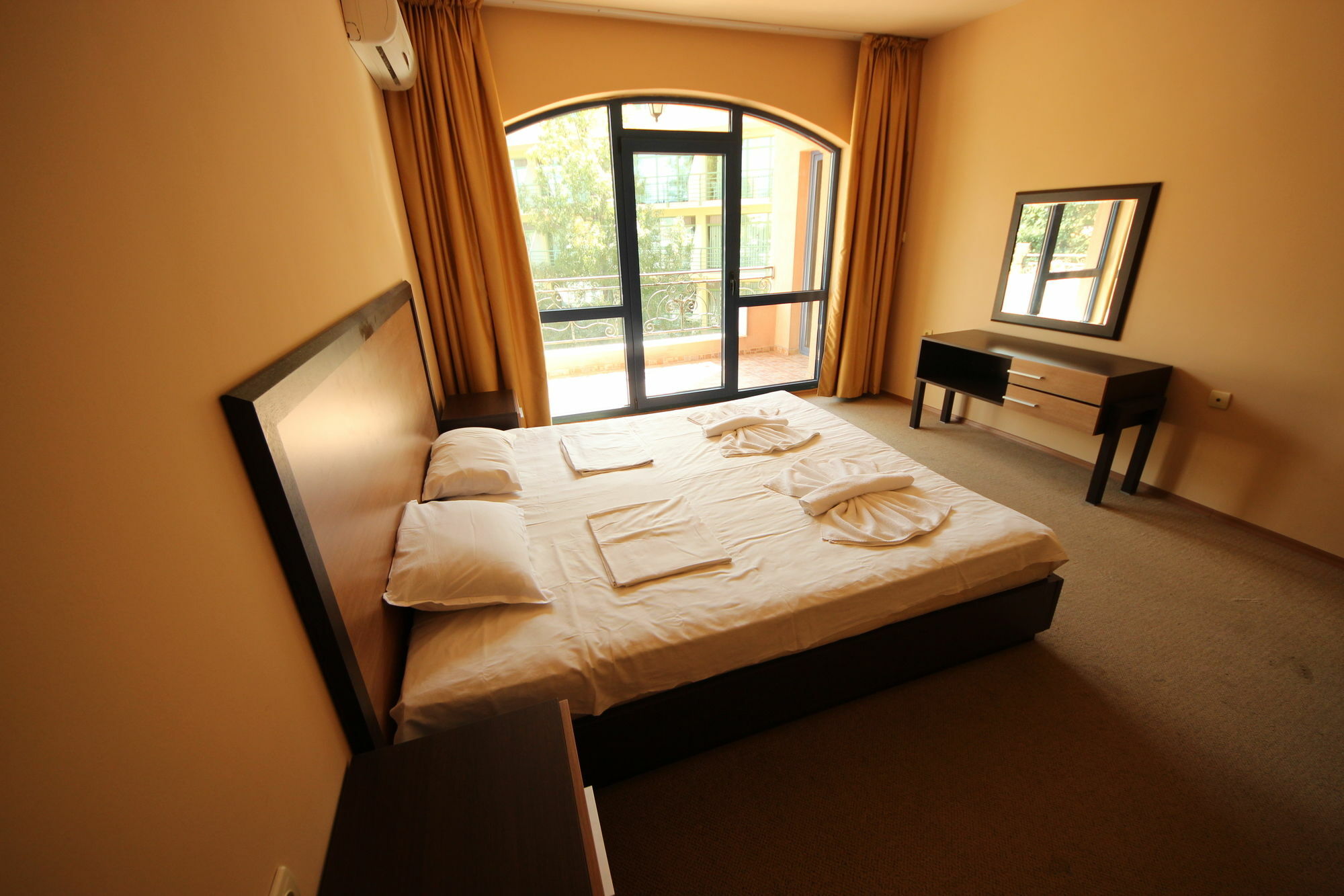 Menada Villa Bonita Apartments Sunny Beach Dış mekan fotoğraf